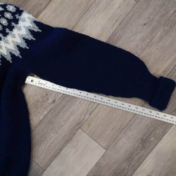 Vintage Wool Fair Isle Sweater Hand Knit Chunky Blue White Men's M Wom L Lovely - Picture 14 of 16